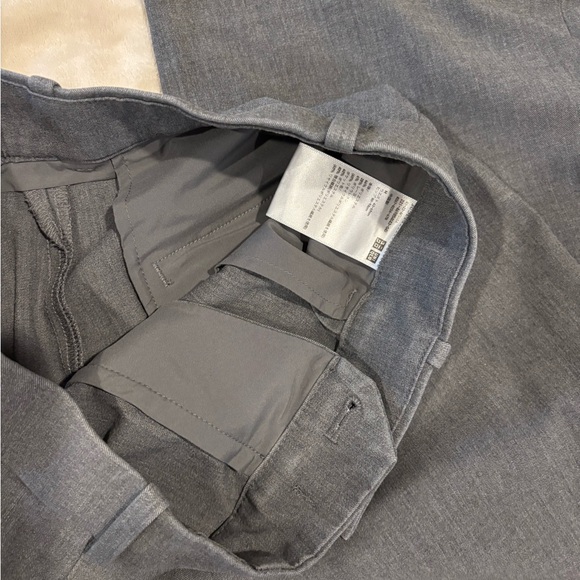 Uniqlo Trouser - Picture 4 of 6